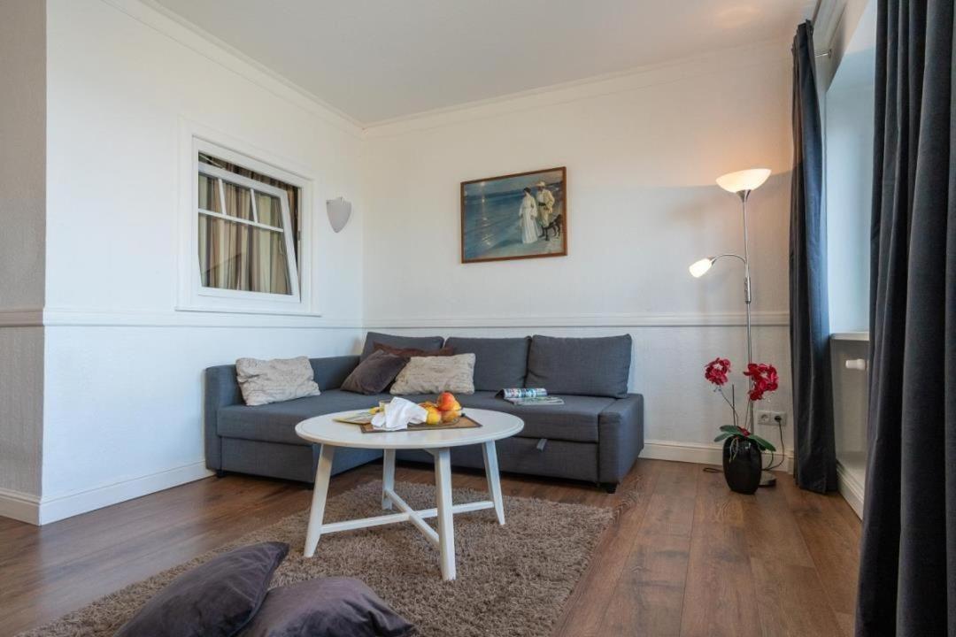 Strandhotel-Heiligenhafen-Wohnung-120-Wellenreiter-Typ-Ii Exteriör bild