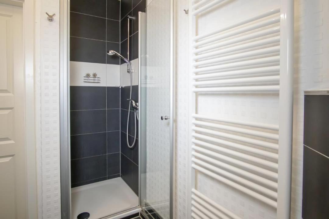 Strandhotel-Heiligenhafen-Wohnung-120-Wellenreiter-Typ-Ii Exteriör bild